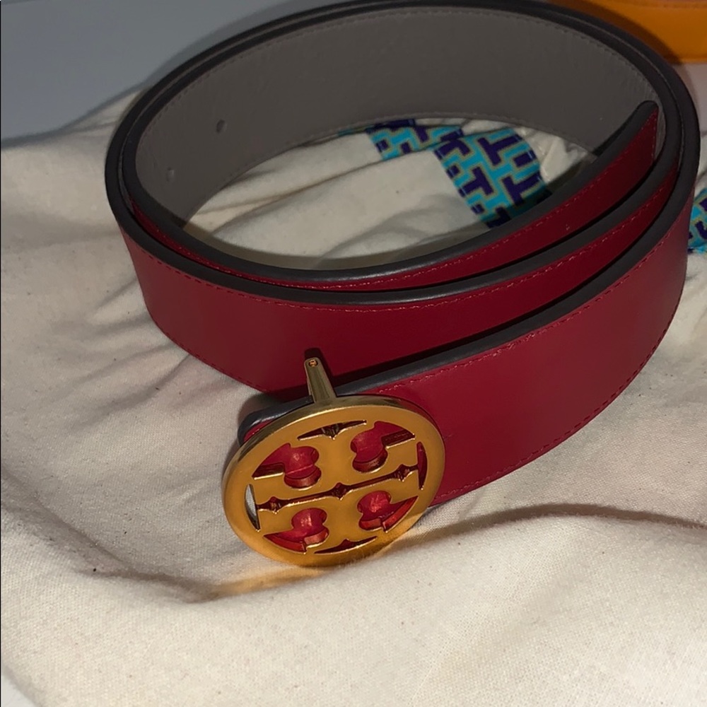 Brand new woman’s Tory Burch belt